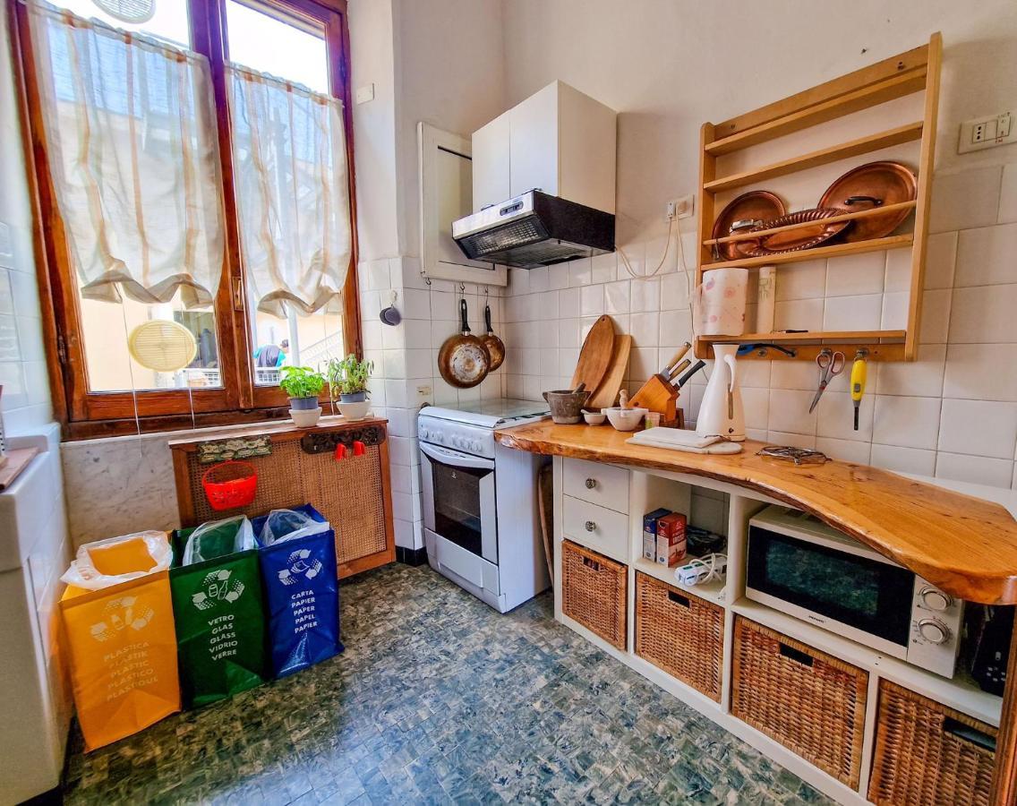 La Casa Di Ella Lägenhet La Spezia Exteriör bild